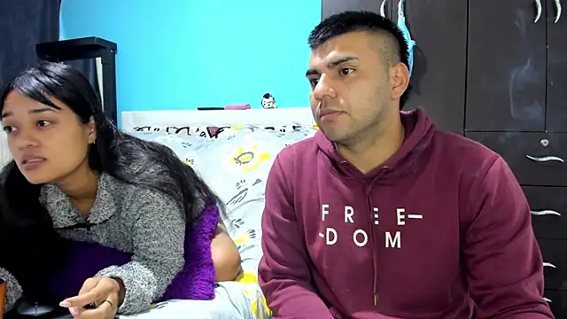 Snapshot of 2ScarletandRyan8 chatting on November 16, 2025, 11:04 am 2ScarletandRyan8 online show from November 16, 2025, 11:04 am