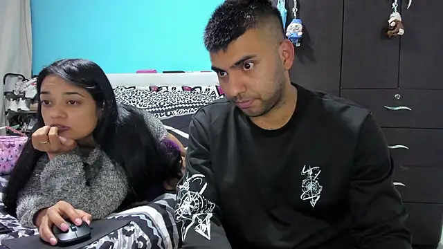 2ScarletandRyan8 online show from March 12, 2026, 9:57 am