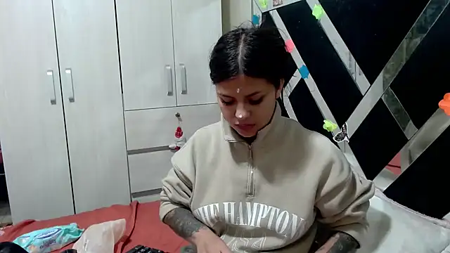 katery wok11 online show from April 27, 2026, 10:41 pm
