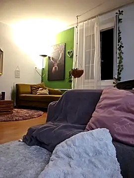 Snapshot of Mia_Railey chatting on December 9, 2024, 8:44 pm Mia Railey online show from December 9, 2024, 8:44 pm