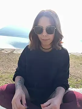 Mia Railey online show from February 23, 2026, 12:50 pm