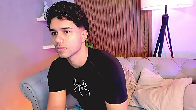 Snapshot of liam_collins21 chatting on November 24, 2025, 11:54 am liam collins21 online show from November 24, 2025, 11:54 am