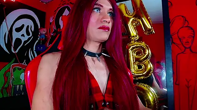 HugeDanex online show from June 22, 2026, 4:04 pm