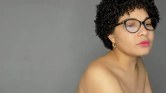 Jade Dorthini online show from November 25, 2025, 9:48 pm