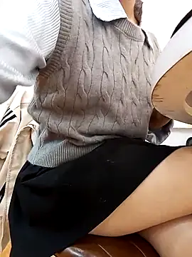 Snapshot of Michiko1 chatting on January 14, 2026, 6:17 am Michiko1 online show from January 14, 2026, 6:17 am