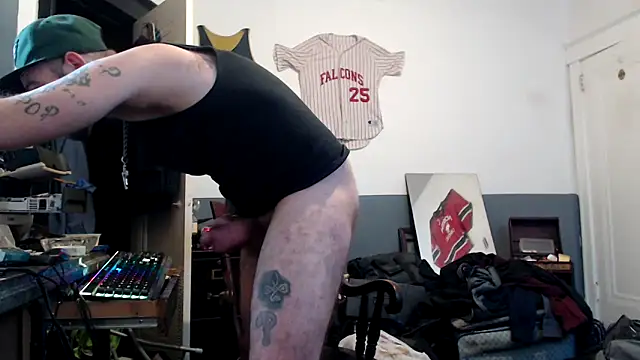 Snapshot of sledge901 chatting on January 24, 2025, 6:25 pm sledge901 online show from January 24, 2025, 6:25 pm