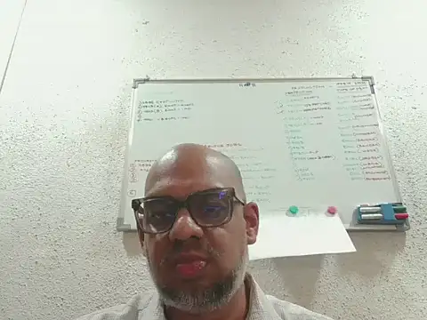 Snapshot of horsepower8283 chatting on April 23, 2026, 11:38 am horsepower8283 online show from April 23, 2026, 11:38 am