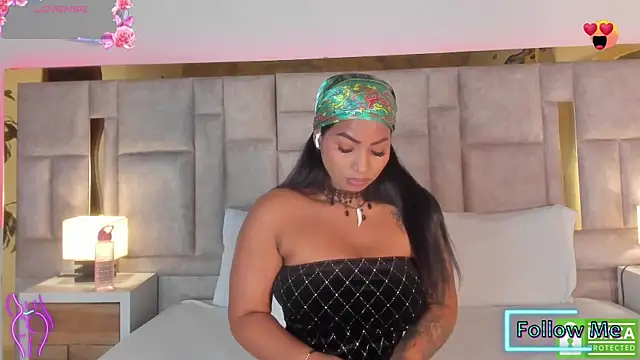 Miss Abigail  online show from March 8, 2025, 12:41 pm