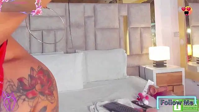 Miss Abigail  online show from March 7, 2025, 12:56 pm