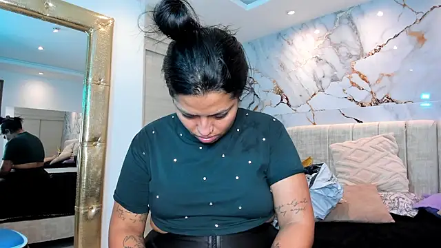 kiana cream online show from February 6, 2026, 10:33 am