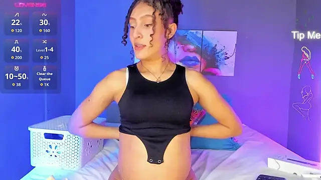 IsabellaSpencer online show from November 23, 2025, 5:23 pm