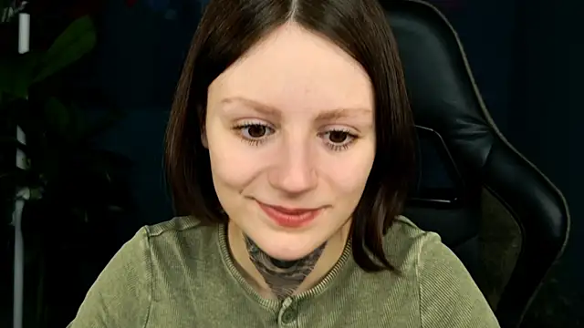 Snapshot of VeliraBraitberg chatting on March 13, 2025, 11:19 am VeliraBraitberg online show from March 13, 2025, 11:19 am