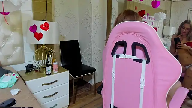 TaraaHot online show from February 14, 2026, 12:44 am