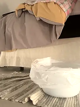 fransexdol online show from April 15, 2026, 9:59 pm