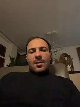 Snapshot of Adventurehotman chatting on November 6, 2025, 5:28 pm Adventurehotman online show from November 6, 2025, 5:28 pm