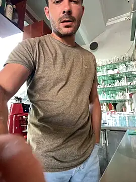 Snapshot of Adventurehotman chatting on September 9, 2025, 12:14 pm Adventurehotman online show from September 9, 2025, 12:14 pm