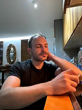 Snapshot of Adventurehotman chatting on October 2, 2025, 9:18 pm Adventurehotman online show from October 2, 2025, 9:18 pm