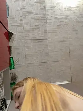 Snapshot of AmmyHot chatting on November 7, 2025, 4:17 am AmmyHot online show from November 7, 2025, 4:17 am