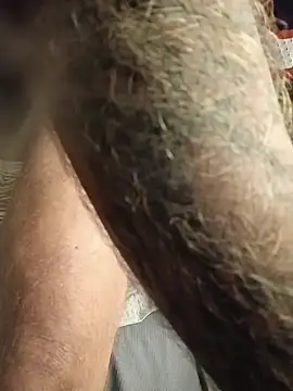 Snapshot of Hotbodyscottie chatting on November 21, 2025, 8:35 am Hotbodyscottie online show from November 21, 2025, 8:35 am