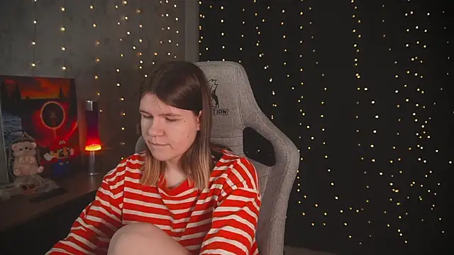 Snapshot of cuteamberlyyy chatting on November 28, 2025, 3:39 am cuteamberlyyy online show from November 28, 2025, 3:39 am