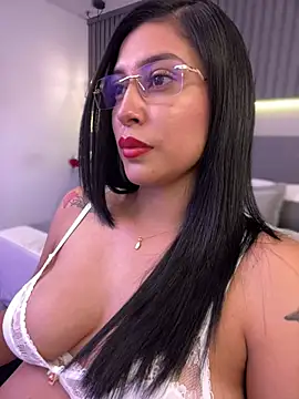 Snapshot of Sol_Miller chatting on December 10, 2024, 10:05 pm Sol Miller online show from December 10, 2024, 10:05 pm