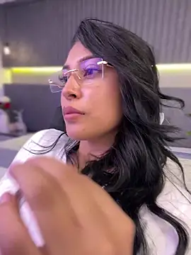 Snapshot of Sol_Miller chatting on December 12, 2024, 8:21 pm Sol Miller online show from December 12, 2024, 8:21 pm