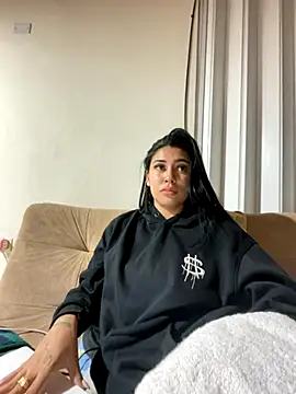 Snapshot of Sol_Miller chatting on October 10, 2025, 3:29 am Sol Miller online show from October 10, 2025, 3:29 am