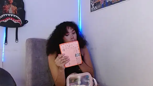 Snapshot of king__Black chatting on February 23, 2026, 9:48 pm king Black online show from February 23, 2026, 9:48 pm