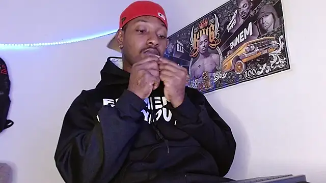 Snapshot of king__Black chatting on February 22, 2026, 9:16 pm king Black online show from February 22, 2026, 9:16 pm