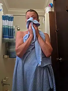 Pussy69Kat online show from April 26, 2026, 5:38 am