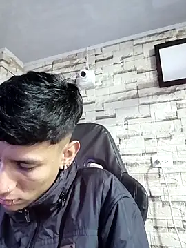 Snapshot of Levin_Hikaru chatting on March 8, 2025, 2:45 am Levin Hikaru online show from March 8, 2025, 2:45 am