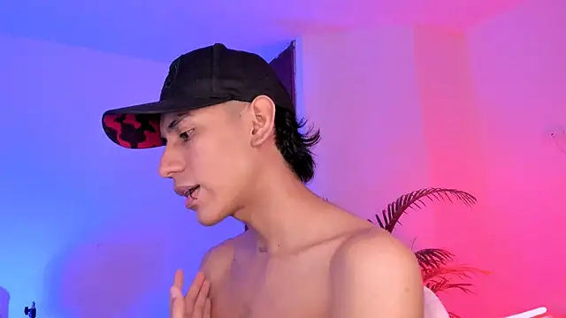 Snapshot of Levin_Hikaru chatting on November 13, 2025, 7:18 pm Levin Hikaru online show from November 13, 2025, 7:18 pm