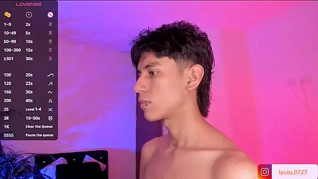 Snapshot of Levin_Hikaru chatting on October 4, 2025, 5:09 am Levin Hikaru online show from October 4, 2025, 5:09 am