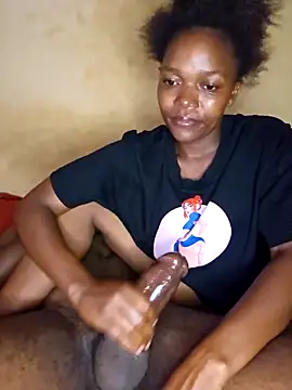 Snapshot of Tight_pussy_ke chatting on November 7, 2025, 11:37 am Tight pussy ke online show from November 7, 2025, 11:37 am