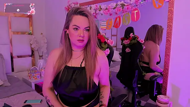 AvaMiia online show from April 2, 2026, 11:39 am