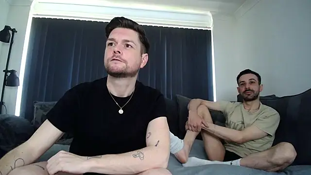 twotwinkhusbandss online show from September 22, 2025, 1:17 pm