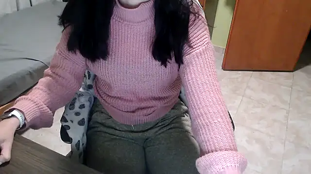 Snapshot of samantha_s69 chatting on September 24, 2025, 11:17 am samantha s69 online show from September 24, 2025, 11:17 am