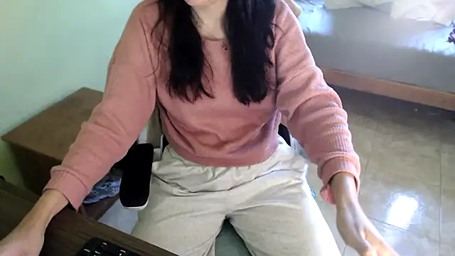 Snapshot of samantha_s69 chatting on February 8, 2026, 12:47 pm samantha s69 online show from February 8, 2026, 12:47 pm