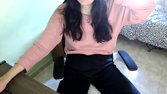 Snapshot of samantha_s69 chatting on March 27, 2026, 2:40 pm samantha s69 online show from March 27, 2026, 2:40 pm