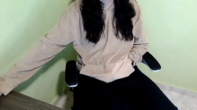 Snapshot of samantha_s69 chatting on April 8, 2026, 10:50 am samantha s69 online show from April 8, 2026, 10:50 am