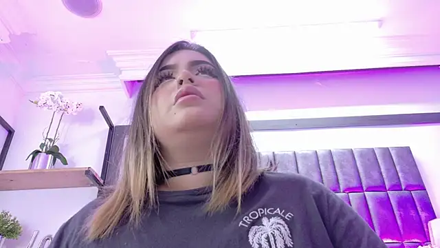 MeryStone online show from November 10, 2025, 3:55 am