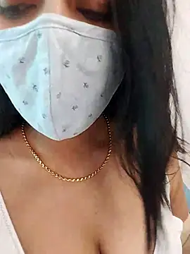 Gloie4u online show from March 5, 2025, 11:28 am