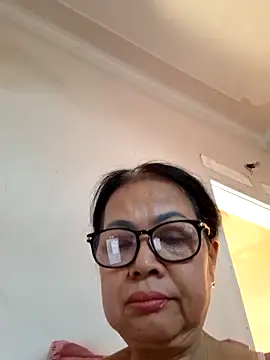 Snapshot of Hotestlove chatting on November 16, 2025, 9:14 am Hotestlove online show from November 16, 2025, 9:14 am