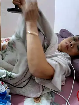 Snapshot of Hotestlove chatting on October 22, 2025, 11:53 am Hotestlove online show from October 22, 2025, 11:53 am