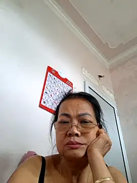 Snapshot of Hotestlove chatting on October 26, 2025, 4:02 am Hotestlove online show from October 26, 2025, 4:02 am