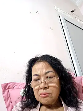 Snapshot of Hotestlove chatting on November 26, 2025, 2:50 pm Hotestlove online show from November 26, 2025, 2:50 pm