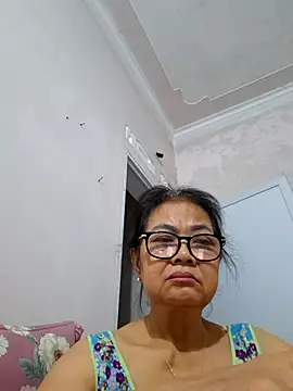 Hotestlove online show from March 29, 2026, 11:50 pm