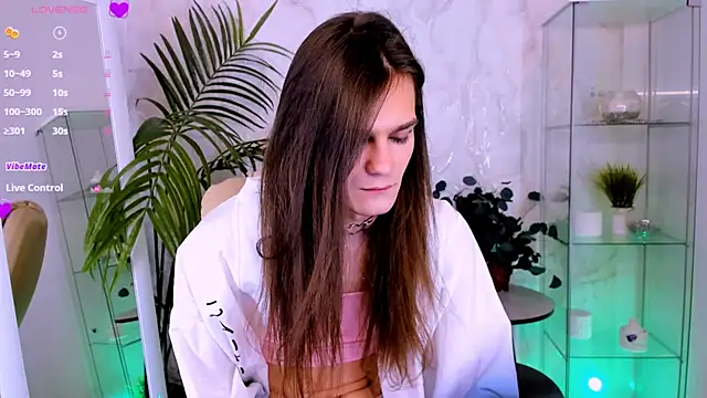 Snapshot of Will_Will_ chatting on January 8, 2026, 9:54 pm Will Will online show from January 8, 2026, 9:54 pm