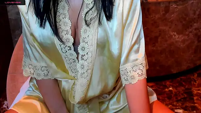 Snapshot of yourastral chatting on December 24, 2024, 11:22 pm yourastral online show from December 24, 2024, 11:22 pm