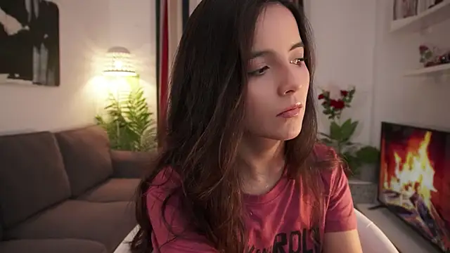 Raychell Black online show from March 12, 2026, 4:44 pm